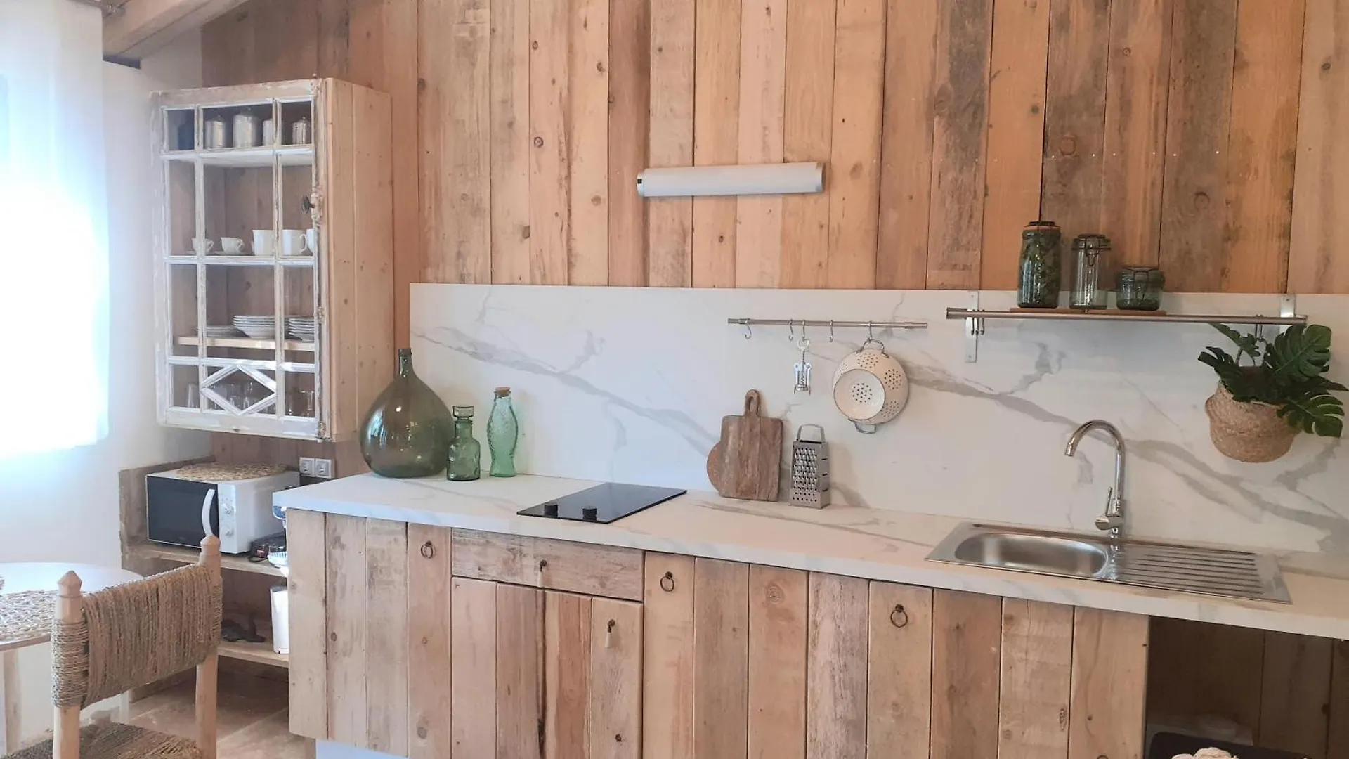 Le Sens Des Merveilles Mane  Appartement Mane (Alpes-de-Haute-Provence)